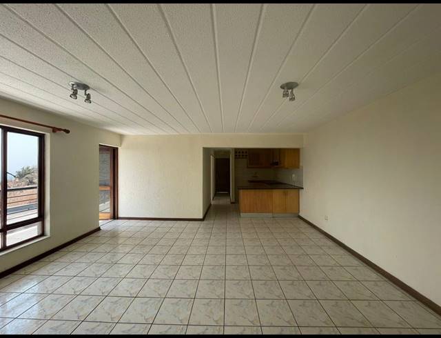 2 BEDROOM APARTMENT FOR SALE IN NORTHCLIFF